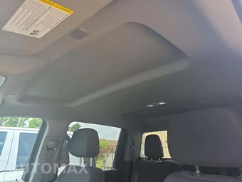 2025 Chevrolet Silverado 3500HD Work Truck Crew Cab Long Bed 1WT - miniatura 11