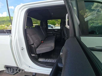2025 Chevrolet Silverado 3500HD Work Truck Crew Cab Long Bed 1WT DRW - miniatura 13