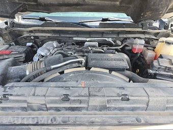 2025 Chevrolet Silverado 3500HD Work Truck Crew Cab Long Bed 1WT DRW - miniatura 15