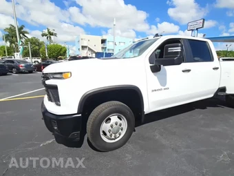 2025 Chevrolet Silverado 3500HD Work Truck Crew Cab Long Bed 1WT DRW
