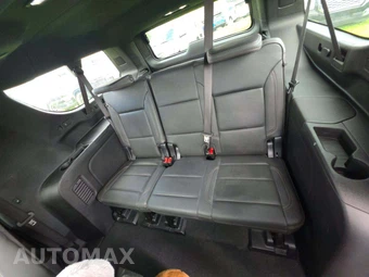 2025 Chevrolet Suburban High Country 3LZ - miniatura 11