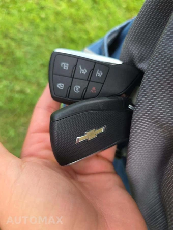 2025 Chevrolet Suburban High Country 3LZ - miniatura 5
