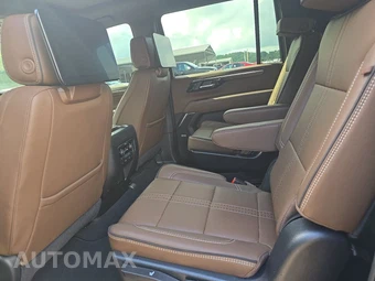 2025 Chevrolet Suburban High Country 3LZ - miniatura 13