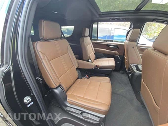 2025 Chevrolet Suburban High Country 3LZ - miniatura 17