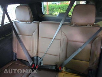 2025 Chevrolet Suburban High Country 3LZ - miniatura 14