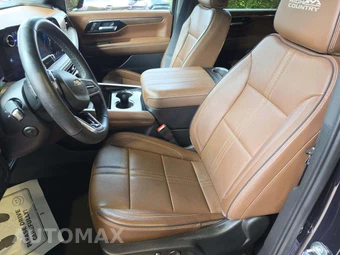 2025 Chevrolet Suburban High Country 3LZ - miniatura 6