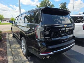 2025 Chevrolet Suburban High Country 3LZ - miniatura 2