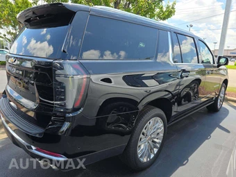 2025 Chevrolet Suburban High Country 3LZ - miniatura 3