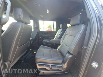 2025 Chevrolet Suburban High Country 3LZ - miniatura 13