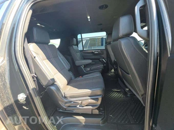 2025 Chevrolet Suburban High Country 3LZ - miniatura 17