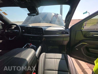 2025 Chevrolet Suburban High Country 3LZ - miniatura 20