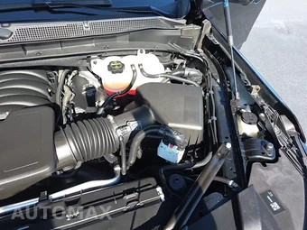 2025 Chevrolet Suburban LS 1LS - miniatura 25