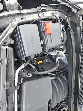 2025 Chevrolet Suburban LS 1LS - miniatura 20