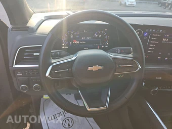2025 Chevrolet Suburban LS 1LS - miniatura 10