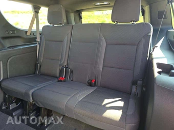 2025 Chevrolet Suburban LS 1LS - miniatura 11