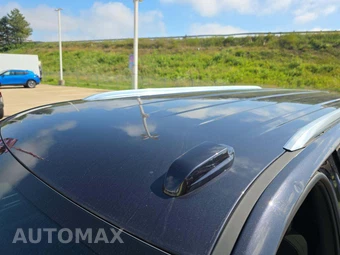 2025 Chevrolet Suburban LS 1LS - miniatura 9