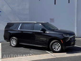 2025 Chevrolet Suburban LT 1LT - miniatura 6