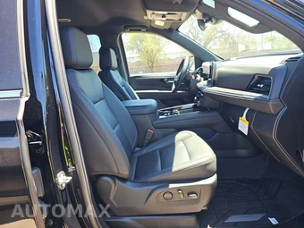 2025 Chevrolet Suburban LT 1LT - miniatura 19