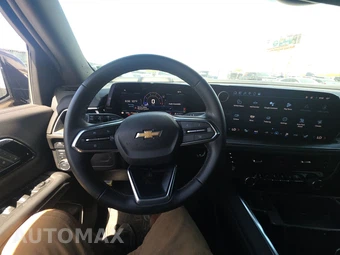2025 Chevrolet Suburban LT 1LT - miniatura 11
