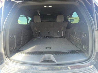 2025 Chevrolet Suburban LT 1LT - miniatura 17