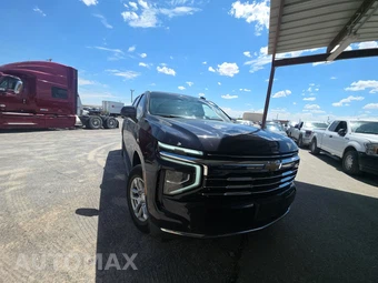 2025 Chevrolet Suburban LT 1LT - miniatura 2