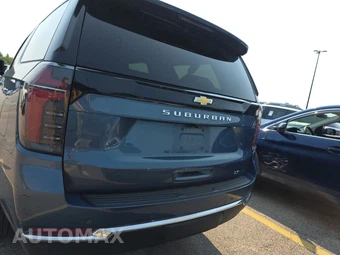 2025 Chevrolet Suburban LT 1LT - miniatura 5