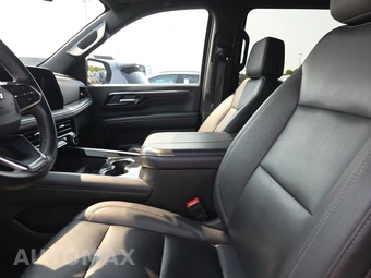 2025 Chevrolet Suburban LT 1LT - miniatura 7