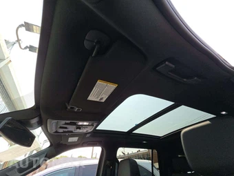 2025 Chevrolet Suburban LT 1LT - miniatura 11