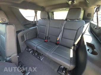 2025 Chevrolet Suburban LT 1LT - miniatura 13