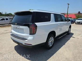2025 Chevrolet Suburban LT 1LT - miniatura 3
