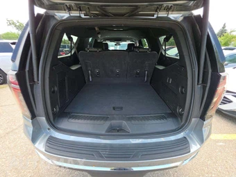 2025 Chevrolet Suburban LT 1LT - miniatura 15