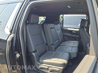 2025 Chevrolet Suburban LT 1LT - miniatura 17