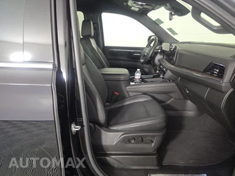 2025 Chevrolet Suburban LT 1LT - miniatura 8
