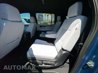 2025 Chevrolet Suburban Premier 1LZ - miniatura 13