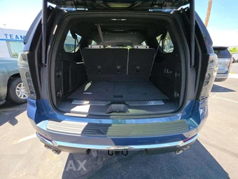 2025 Chevrolet Suburban Premier 1LZ - miniatura 15
