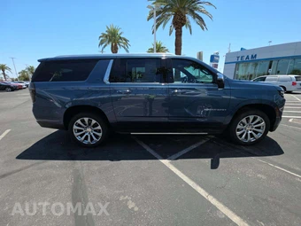 2025 Chevrolet Suburban Premier 1LZ - miniatura 4
