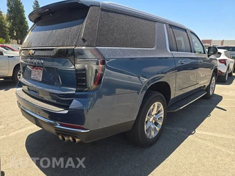 2025 Chevrolet Suburban Premier 1LZ - miniatura 4