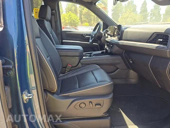 2025 Chevrolet Suburban Premier 1LZ - miniatura 8