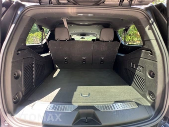 2025 Chevrolet Suburban Premier 1LZ - miniatura 11