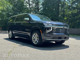 2025 Chevrolet Suburban Premier 1LZ - miniatura 3