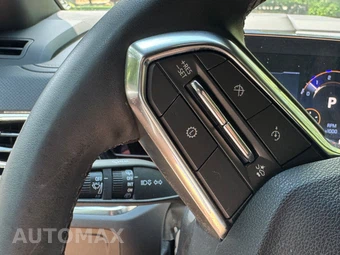 2025 Chevrolet Suburban Premier 1LZ - miniatura 36
