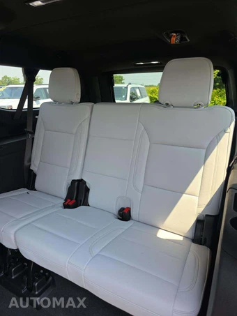 2025 Chevrolet Suburban Premier 1LZ - miniatura 14