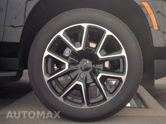 2025 Chevrolet Suburban RST 1SP - miniatura 10