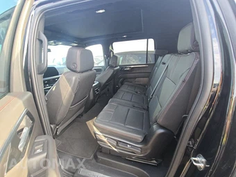 2025 Chevrolet Suburban RST 1SP - miniatura 13