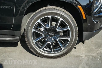 2025 Chevrolet Suburban RST 1SP - miniatura 10