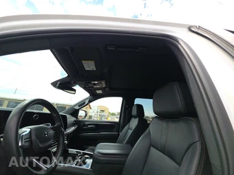 2025 Chevrolet Suburban RST 1SP - miniatura 21