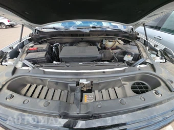 2025 Chevrolet Suburban RST 1SP - miniatura 23