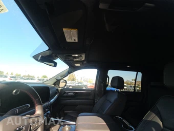 2025 Chevrolet Suburban RST 1SP - miniatura 15