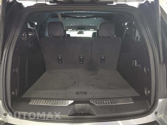 2025 Chevrolet Suburban RST 1SP - miniatura 15