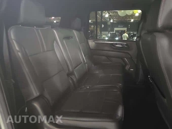 2025 Chevrolet Suburban RST 1SP - miniatura 17